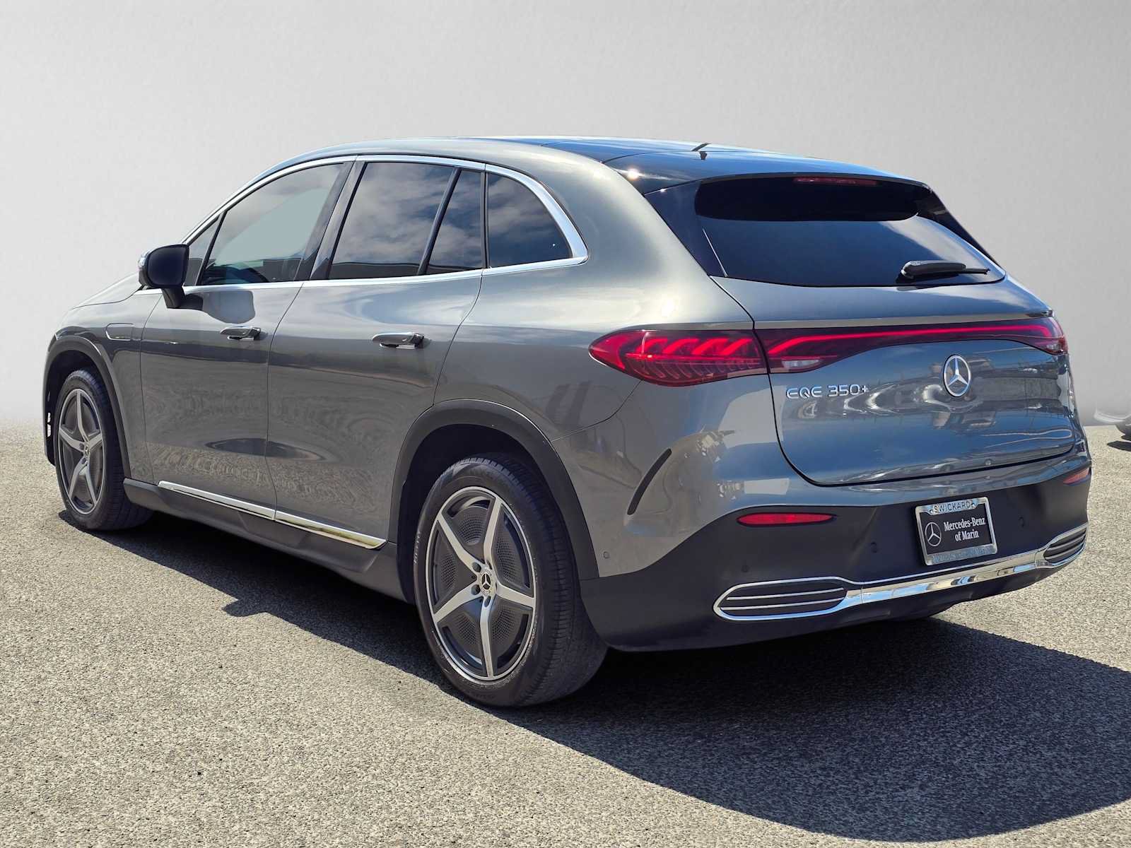 Used 2023 Mercedes-Benz EQE 350+ SUV w/ AMG Line Exterior Package image 6