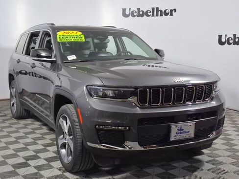 Used 2023 Jeep Grand Cherokee L Limited w/ Trailer Tow Group (B) AWD/4WD image 1