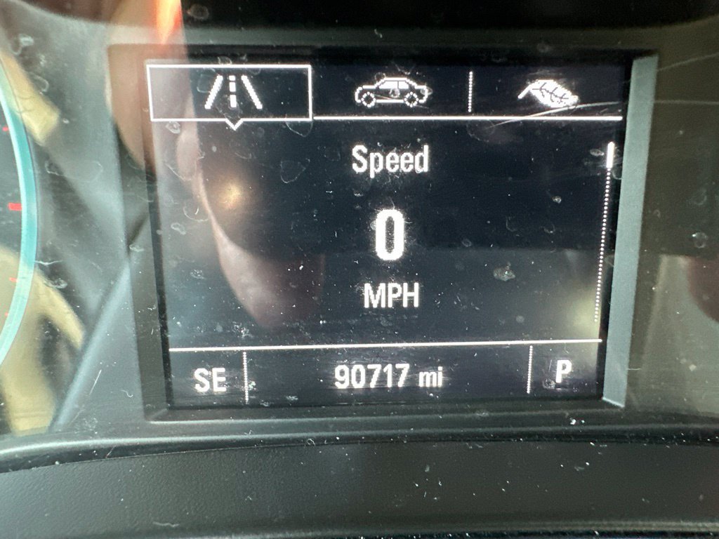 Used 2018 Chevrolet Cruze LS FWD image 17