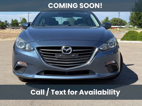 Used 2016 MAZDA MAZDA3 i Sport w/ Preferred Equipment Package FWD image 2