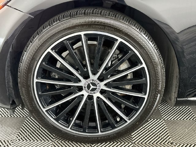 Used 2019 Mercedes-Benz C 300 Sedan image 34