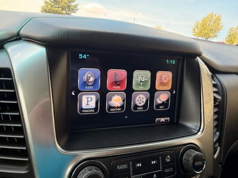 Used 2015 Chevrolet Tahoe LTZ AWD/4WD image 24