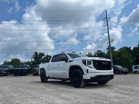 Used 2024 GMC Sierra 1500 Elevation w/ LPO, Elevation Black Package AWD/4WD image 5