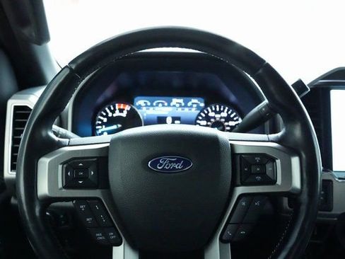 Used 2022 Ford F250 Platinum w/ FX4 Off-Road Package image 30