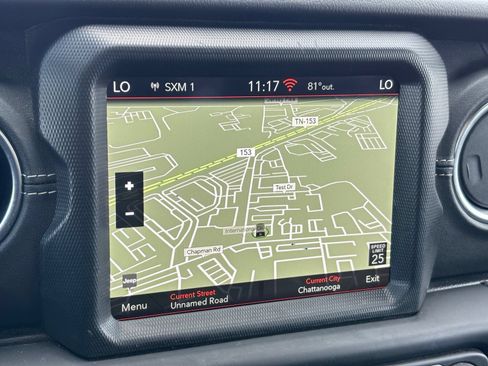 Used 2023 Jeep Wrangler Unlimited Sahara AWD/4WD image 19
