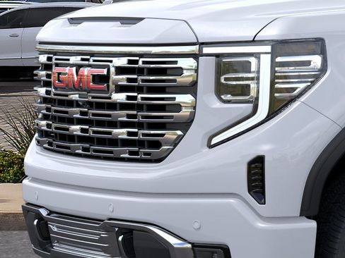 New 2026 GMC Sierra 1500 Denali w/ Denali Reserve Package AWD/4WD image 13