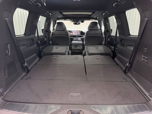 New 2026 INFINITI QX80 4WD image 42
