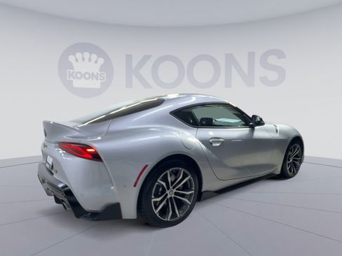 Used 2021 Toyota Supra w/ Safety & Technology Package RWD image 11