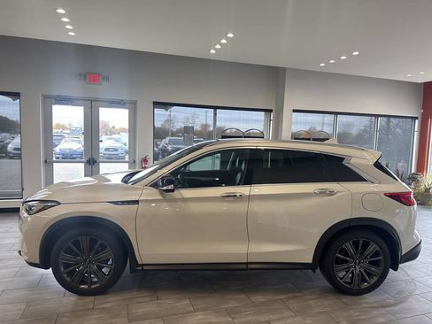 Used 2020 INFINITI QX50 Essential w/ Edition 30 Package image 8