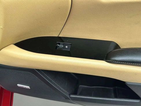 Used 2014 Cadillac XTS Luxury image 23