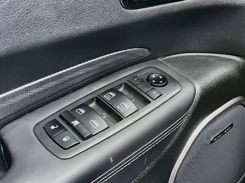 Used 2020 Dodge Durango R/T AWD/4WD image 18