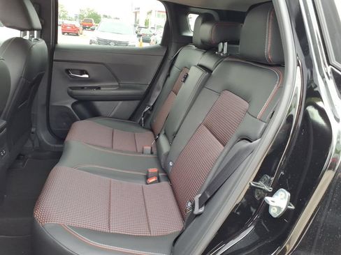 New 2026 Nissan Kicks SR w/ Cold Weather Package AWD/4WD image 23