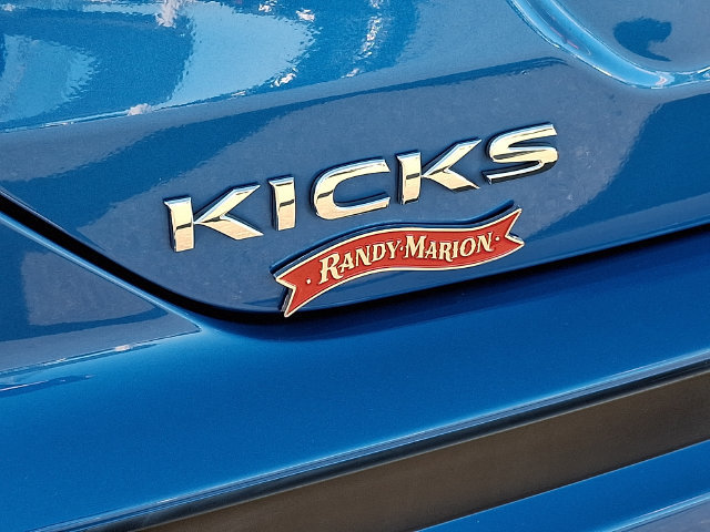 Used 2023 Nissan Kicks SR w/ SR Premium Package FWD image 30