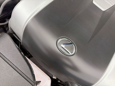 Used 2022 Lexus IS 350 F Sport image 32