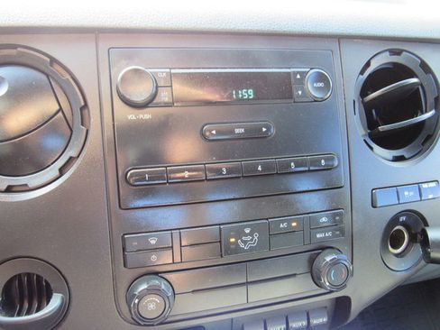 Used 2016 Ford F250 XL RWD image 39