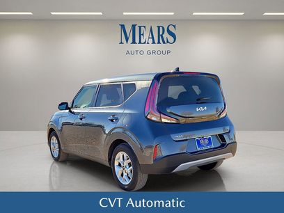 Used 2024 Kia Soul LX w/ Option Group 015