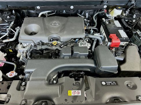 Used 2025 Toyota RAV4 XLE Premium image 7