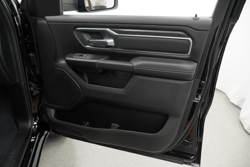 New 2026 RAM 1500 Big Horn AWD/4WD image 31