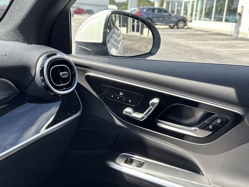 New 2026 Mercedes-Benz GLC 300 4MATIC image 31