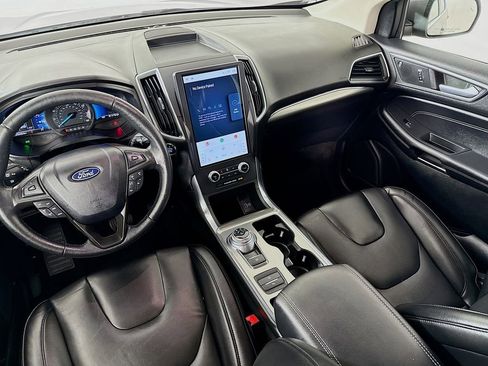 Used 2022 Ford Edge Titanium image 22