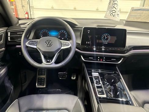 New 2026 Volkswagen Atlas Cross Sport SEL Premium R-Line AWD/4WD image 13