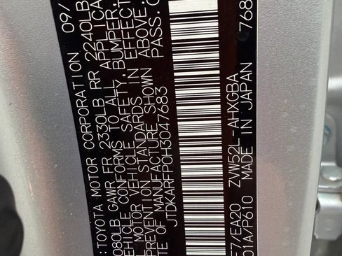 Used 2017 Toyota Prius Prime Premium FWD image 30