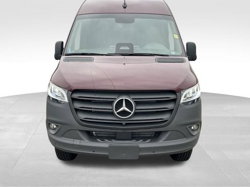 New 2025 Mercedes-Benz Sprinter 2500 image 8