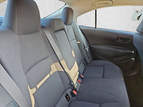 Used 2024 Toyota Corolla LE FWD image 12