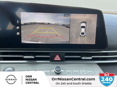 Used 2024 Hyundai Elantra Limited image 26