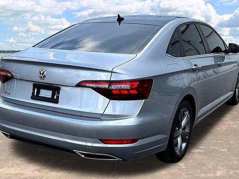 Used 2021 Volkswagen Jetta R-Line w/ R-Line Cold Weather Package FWD image 7