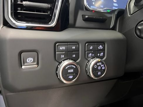 Certified 2024 GMC Sierra 1500 Denali w/ Denali Reserve Package AWD/4WD image 18