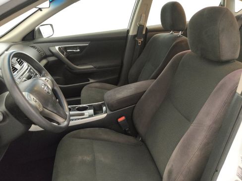 Used 2014 Nissan Altima 2.5 S FWD image 17