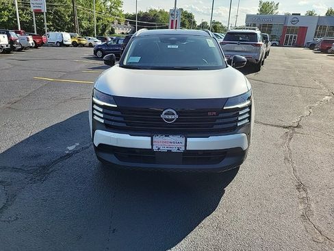 New 2026 Nissan Kicks SR w/ Cold Weather Package image 9