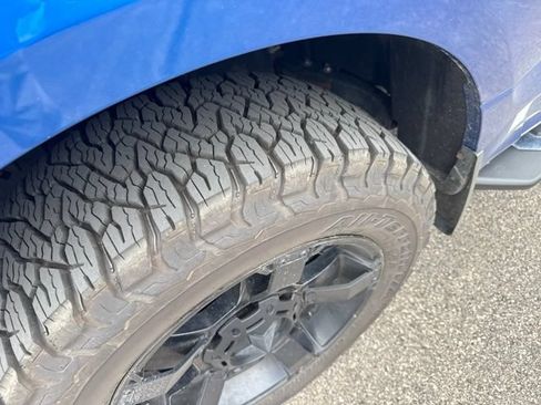 Used 2018 Ford F150 XLT w/ Equipment Group 302A Luxury AWD/4WD image 9