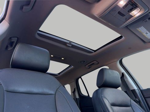 Used 2019 GMC Acadia SLT AWD/4WD image 20