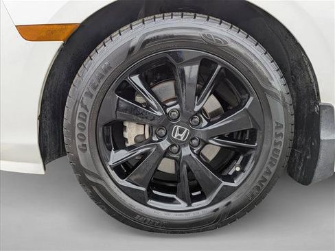 Used 2023 Honda Odyssey Sport image 9