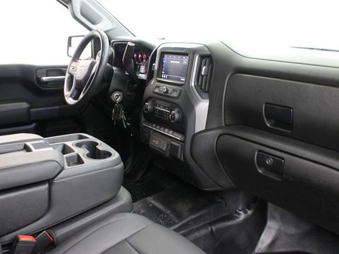 Used 2021 Chevrolet Silverado 1500 W/T w/ Z71 Off-Road Package AWD/4WD image 22