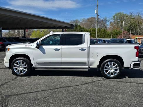 Used 2023 Chevrolet Silverado 1500 High Country image 23