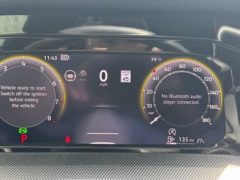 Used 2025 Volkswagen GTI SE FWD image 18