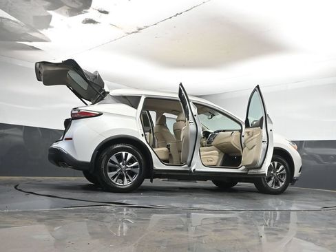 Used 2017 Nissan Murano SL FWD image 45