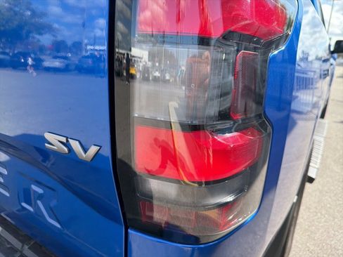 Used 2024 Nissan Frontier SV w/ SV Convenience Package image 4