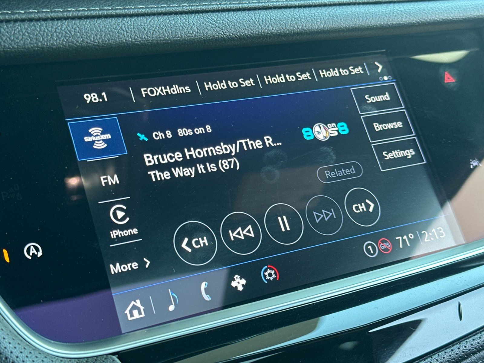 Certified 2023 Cadillac XT6 Luxury AWD/4WD image 19