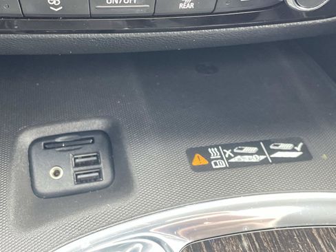 Used 2020 Buick Enclave Avenir w/ Avenir Technology Package image 24