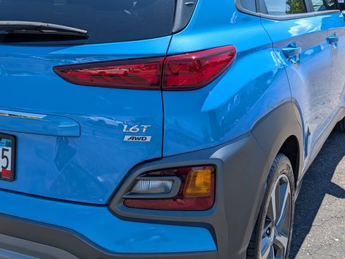 Used 2020 Hyundai Kona Limited AWD/4WD image 17