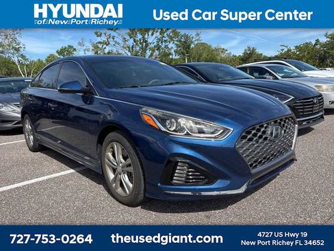 Used 2018 Hyundai Sonata Sport w/ Cargo Package image 4