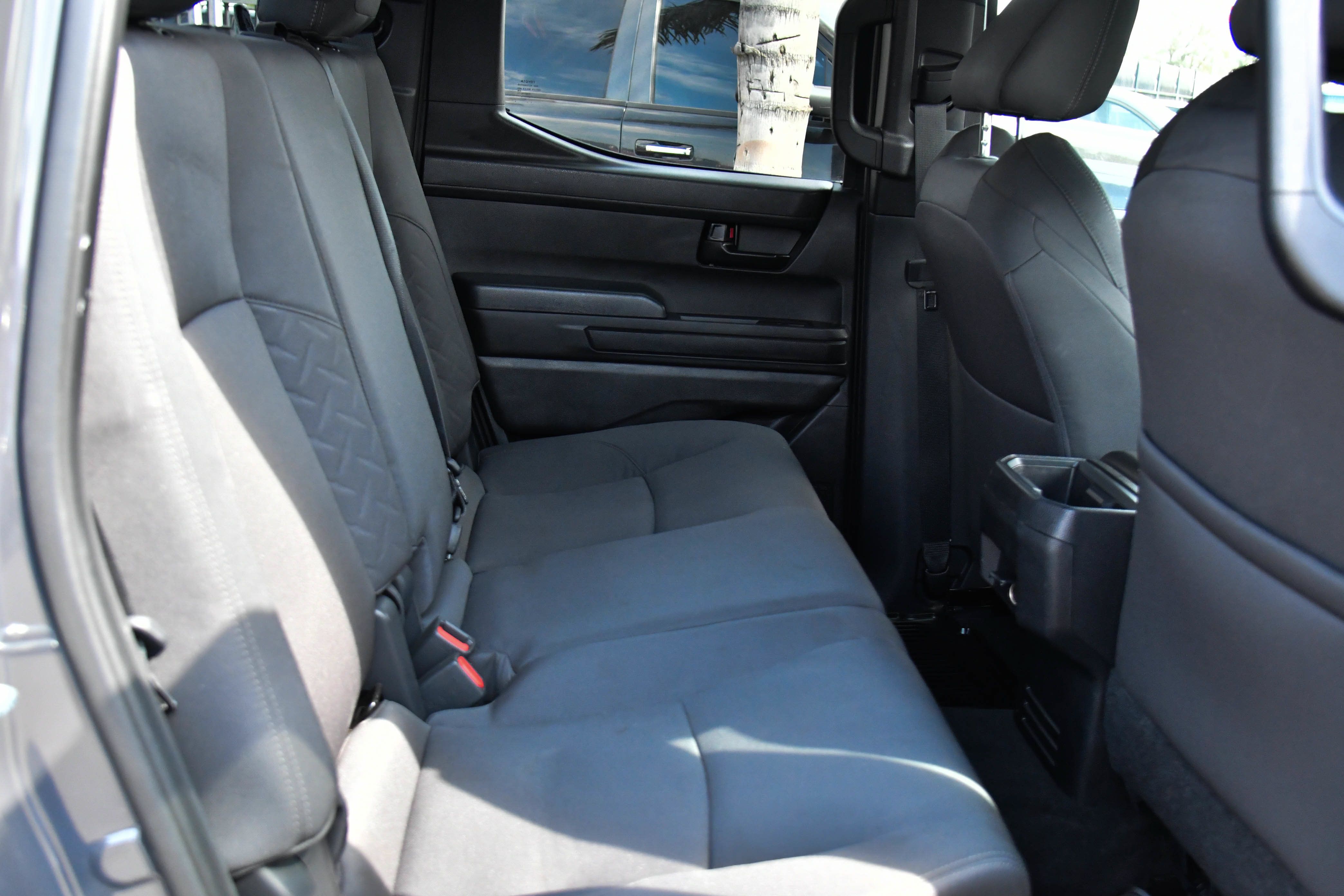 Used 2025 Toyota Tacoma SR5 AWD/4WD image 43