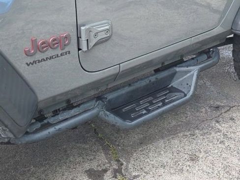 Used 2021 Jeep Wrangler Rubicon AWD/4WD image 31