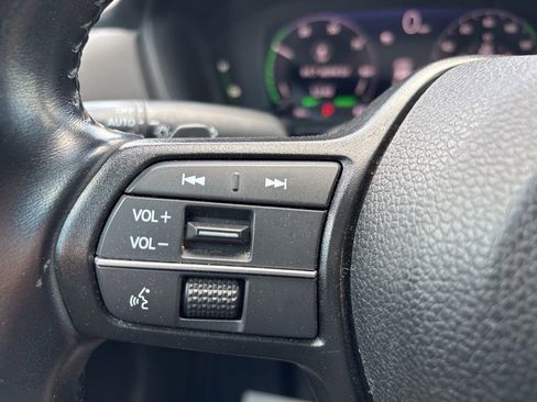 Used 2023 Honda Accord Sport image 16