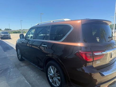 Used 2019 INFINITI QX80 Luxe RWD image 4