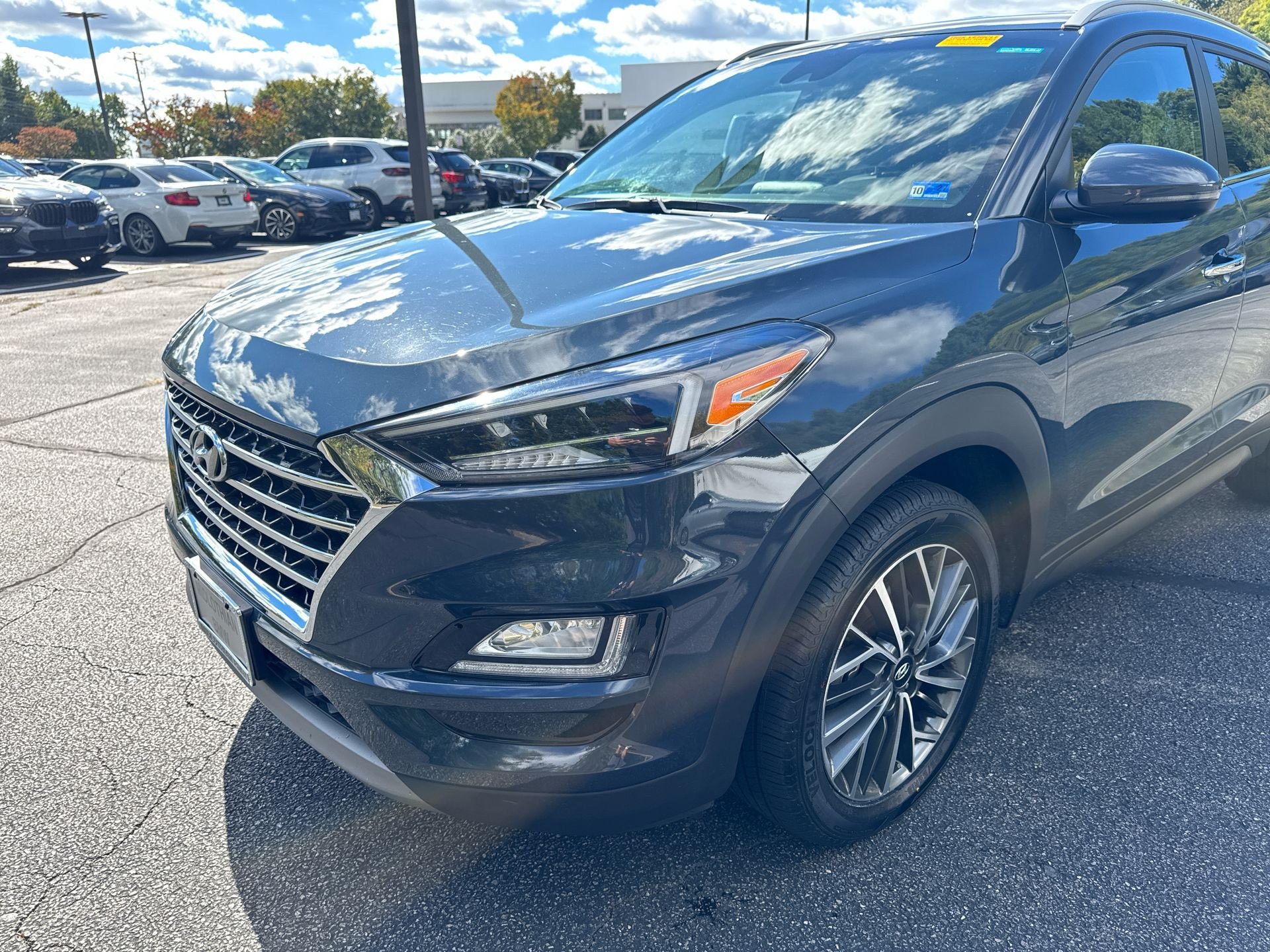 Used 2021 Hyundai Tucson Limited w/ Cargo Package FWD image 3